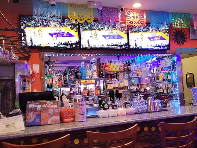 Barzola & Blue Tijuana interior