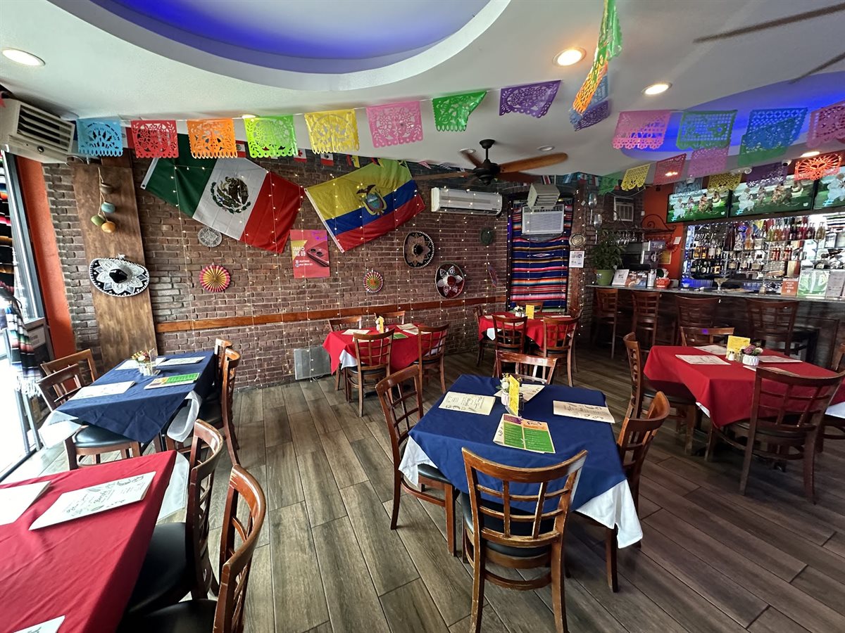 Barzola & Blue Tijuana